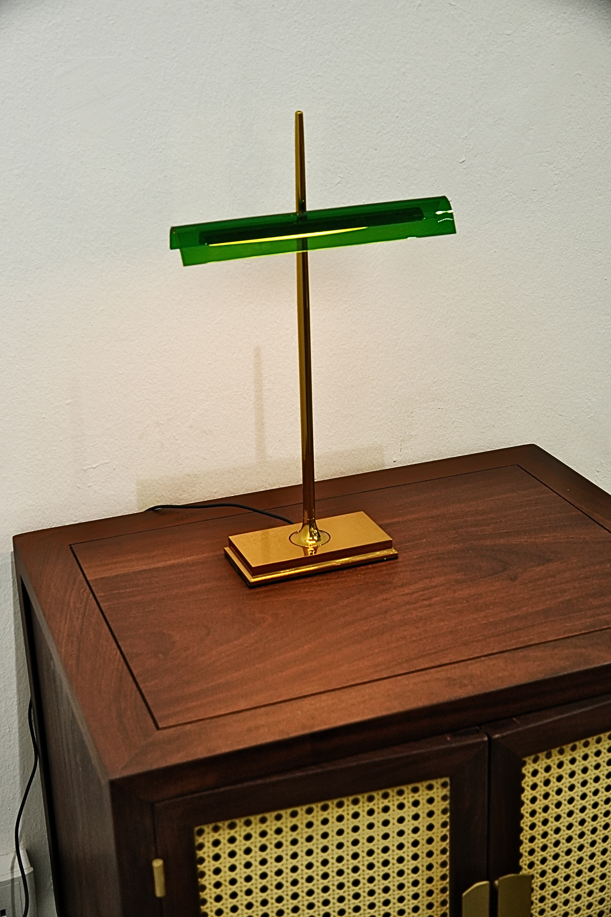 Elegant Touch-Activated Desk Lamp with Adjustable Brightness and Brass Base,Italian classical - SOHOO