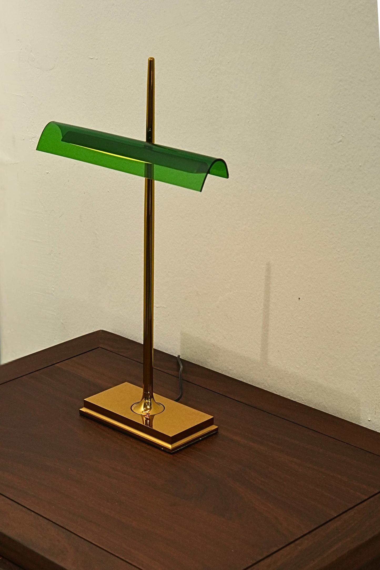 Elegant Touch-Activated Desk Lamp with Adjustable Brightness and Brass Base,Italian classical