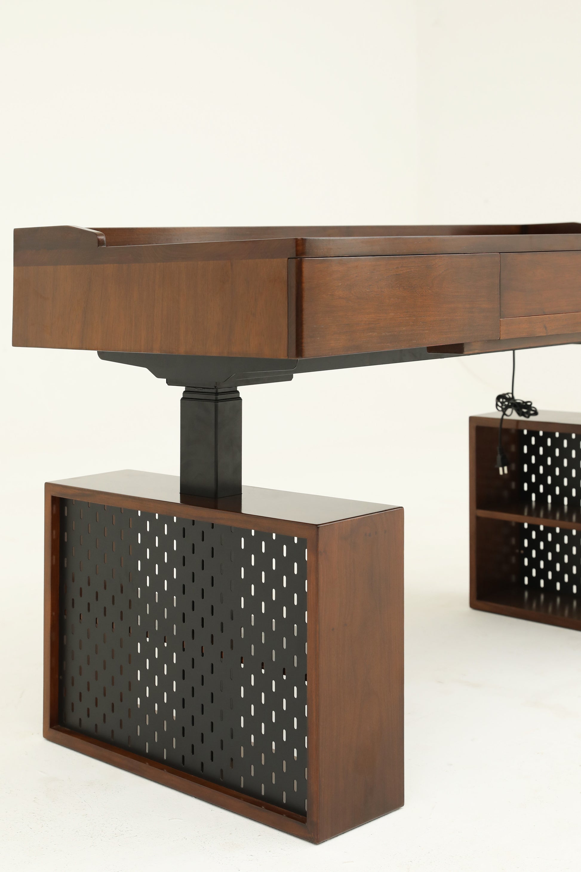 Handcrafted height-adjustable table /desk , with perforated board tools - SOHOO