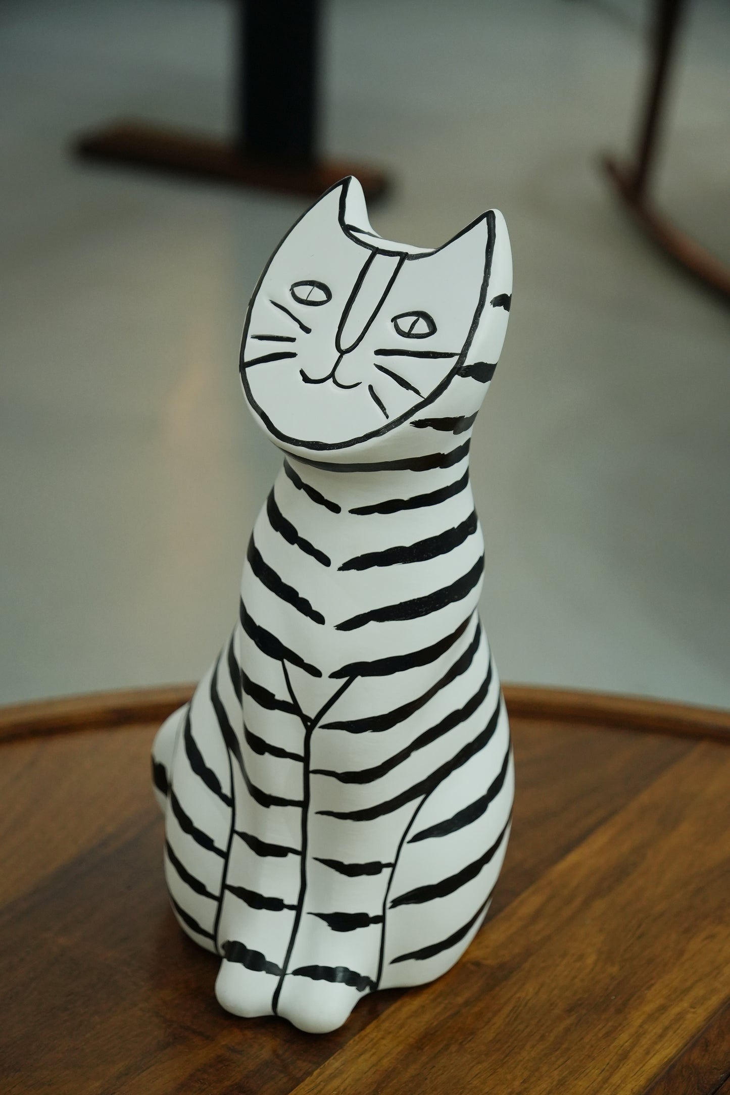 Hand-Painted Striped Cat Figurine – Whimsical Ceramic Decor