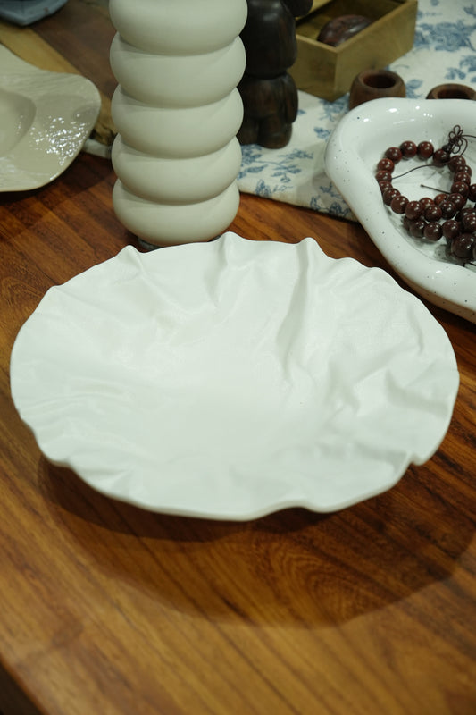 Textured Ceramic Plate – Elevate Your Dining and Décor Experience - SOHOO