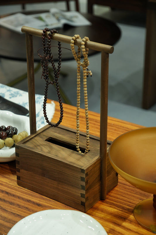 Handcrafted walnut Mortise and Tenon Wooden Tissue Box – Timeless Craftsmanship - SOHOO