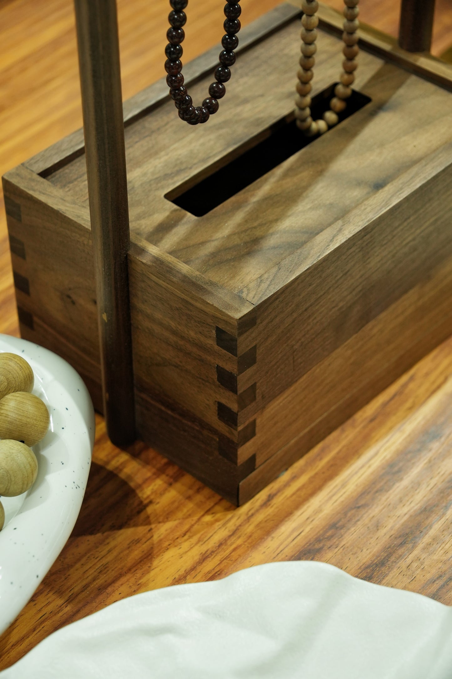 Handcrafted walnut Mortise and Tenon Wooden Tissue Box – Timeless Craftsmanship
