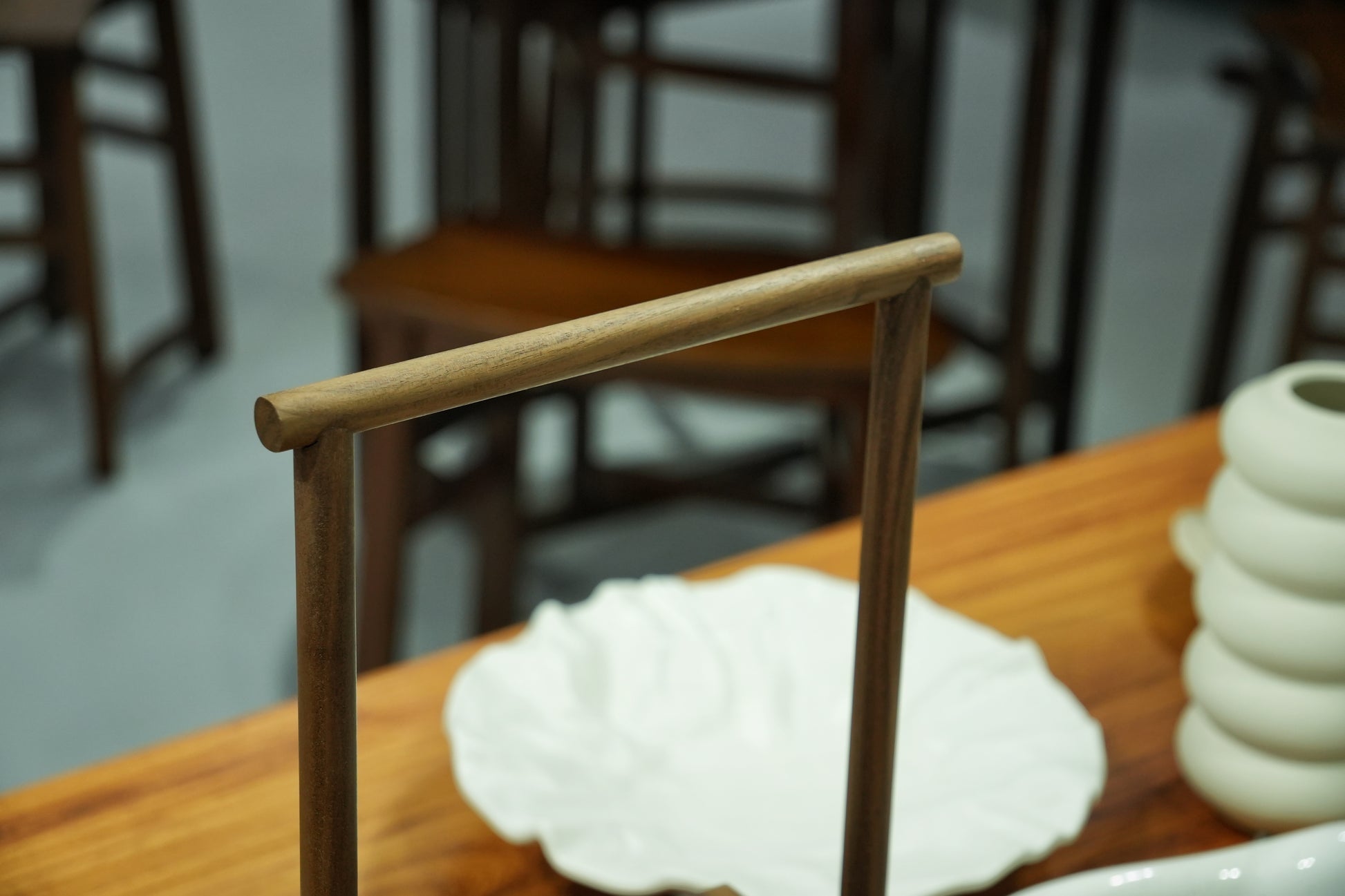 Handcrafted walnut Mortise and Tenon Wooden Tissue Box – Timeless Craftsmanship - SOHOO