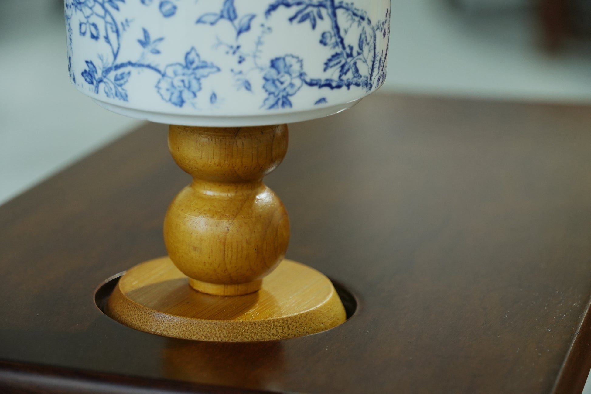 Blue Floral Candle Holder - SOHOO