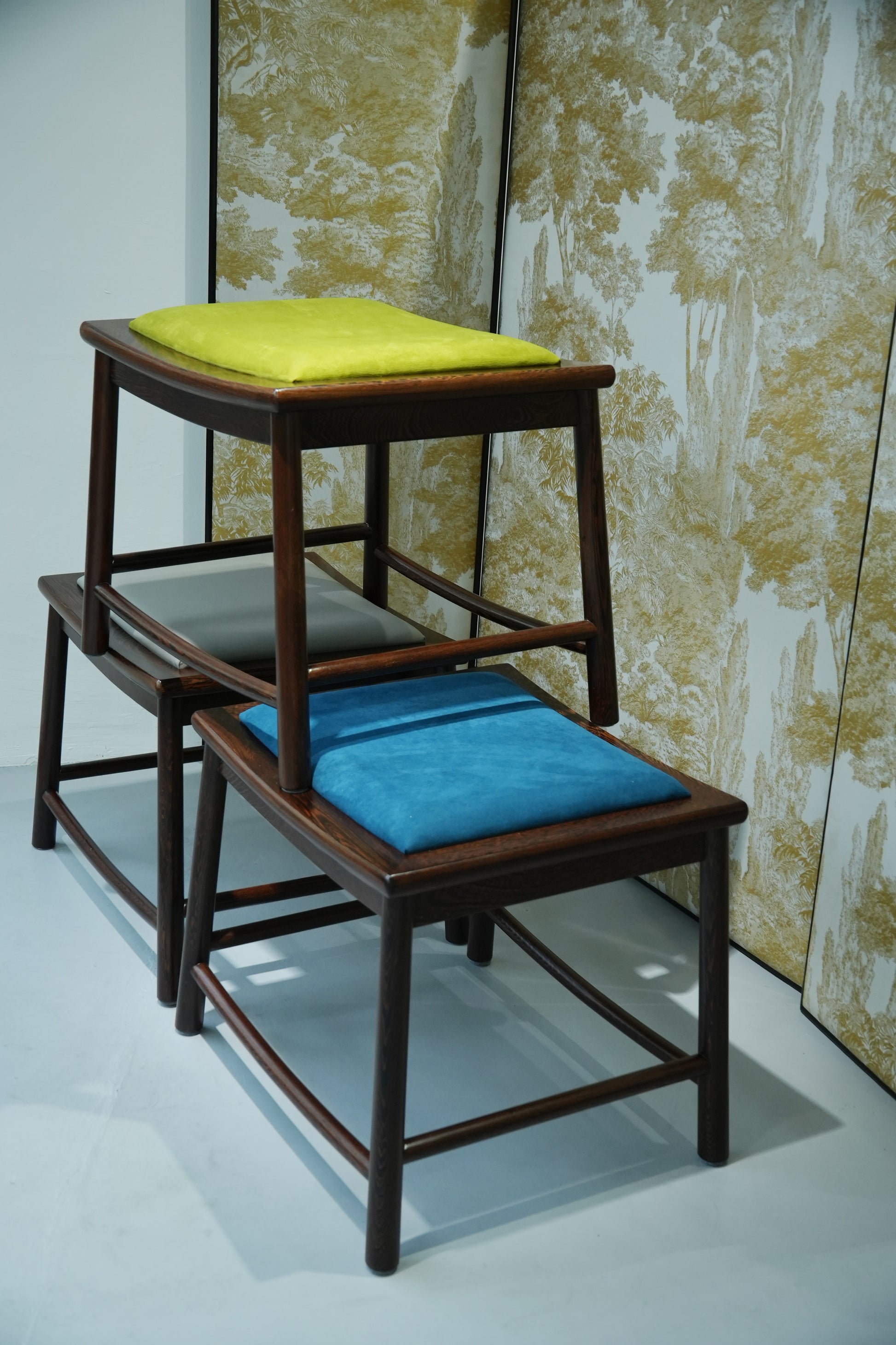 Handcrafted Elegant hardwood stools with Multi-Color Upholster - SOHOO