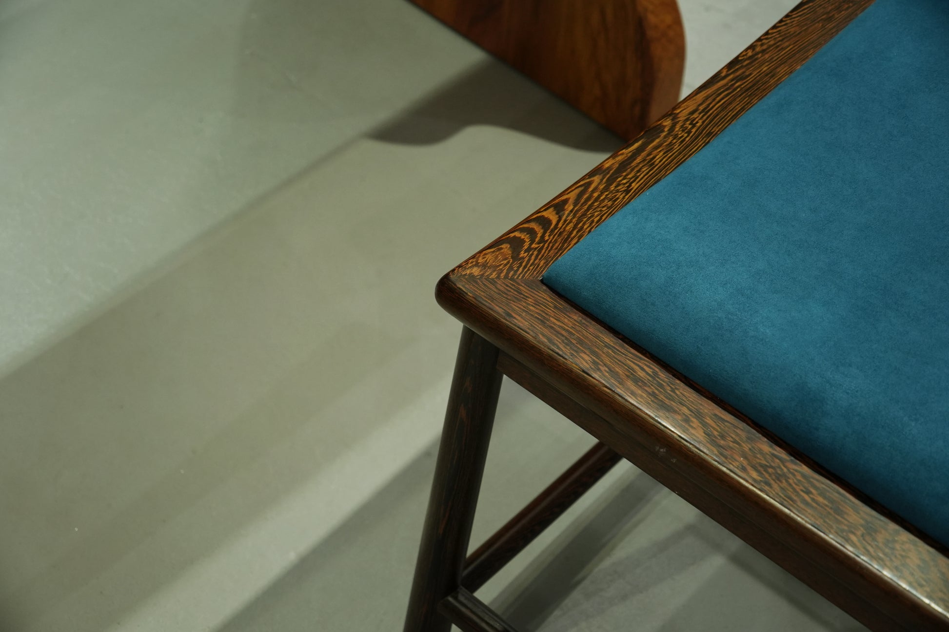Handcrafted Elegant hardwood stools with Multi-Color Upholster - SOHOO