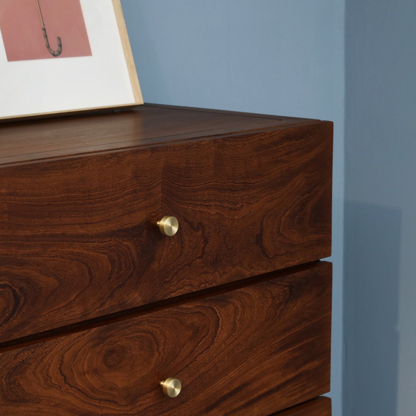Handcrafted hardwood Five-Drawer Chest - Timeless Elegance and Functionality - SOHOO