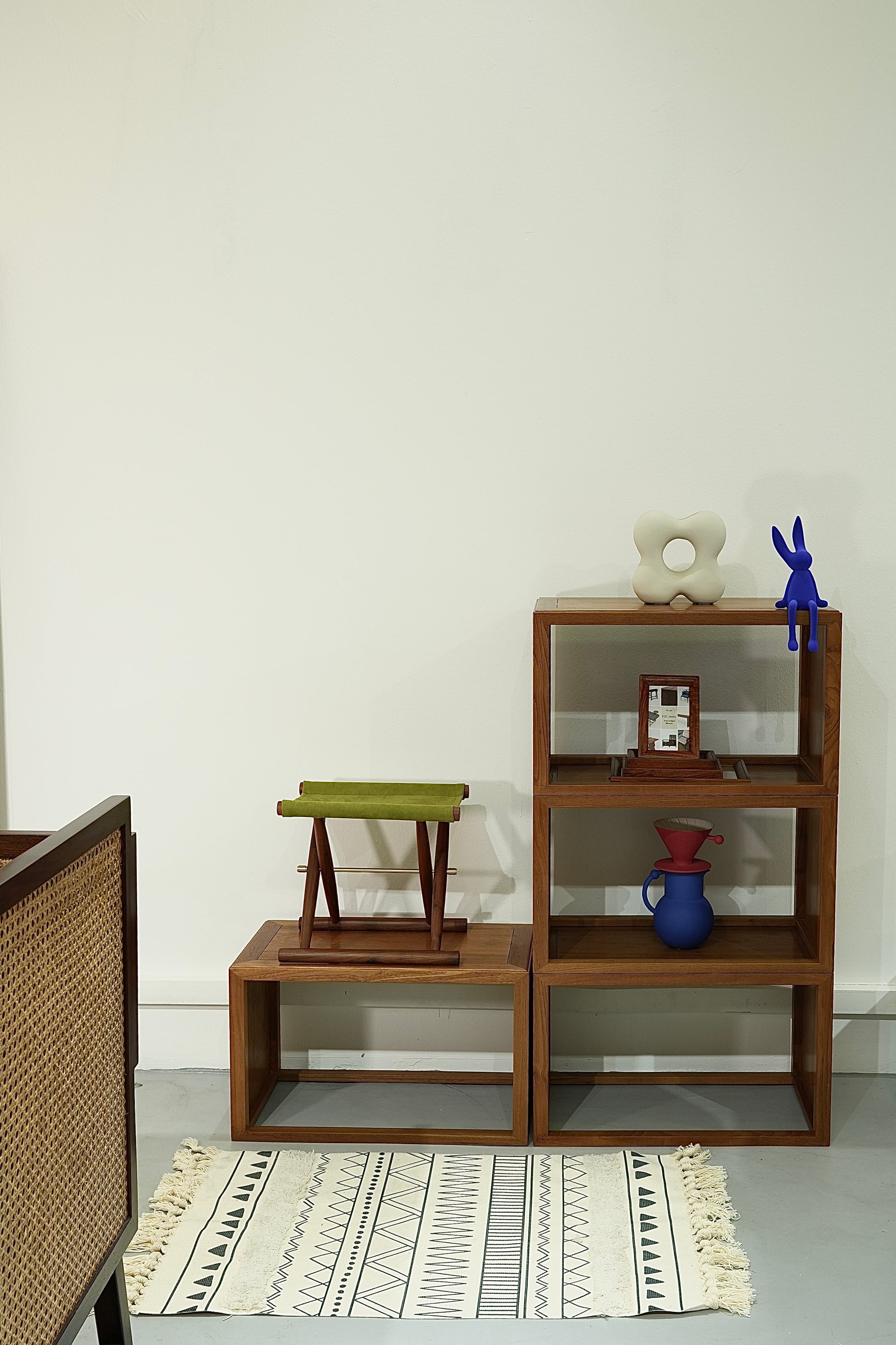 Modular Solid Wood Mortise and Tenon Shelf – A Lego-Inspired Design for Ultimate Flexibility - SOHOO