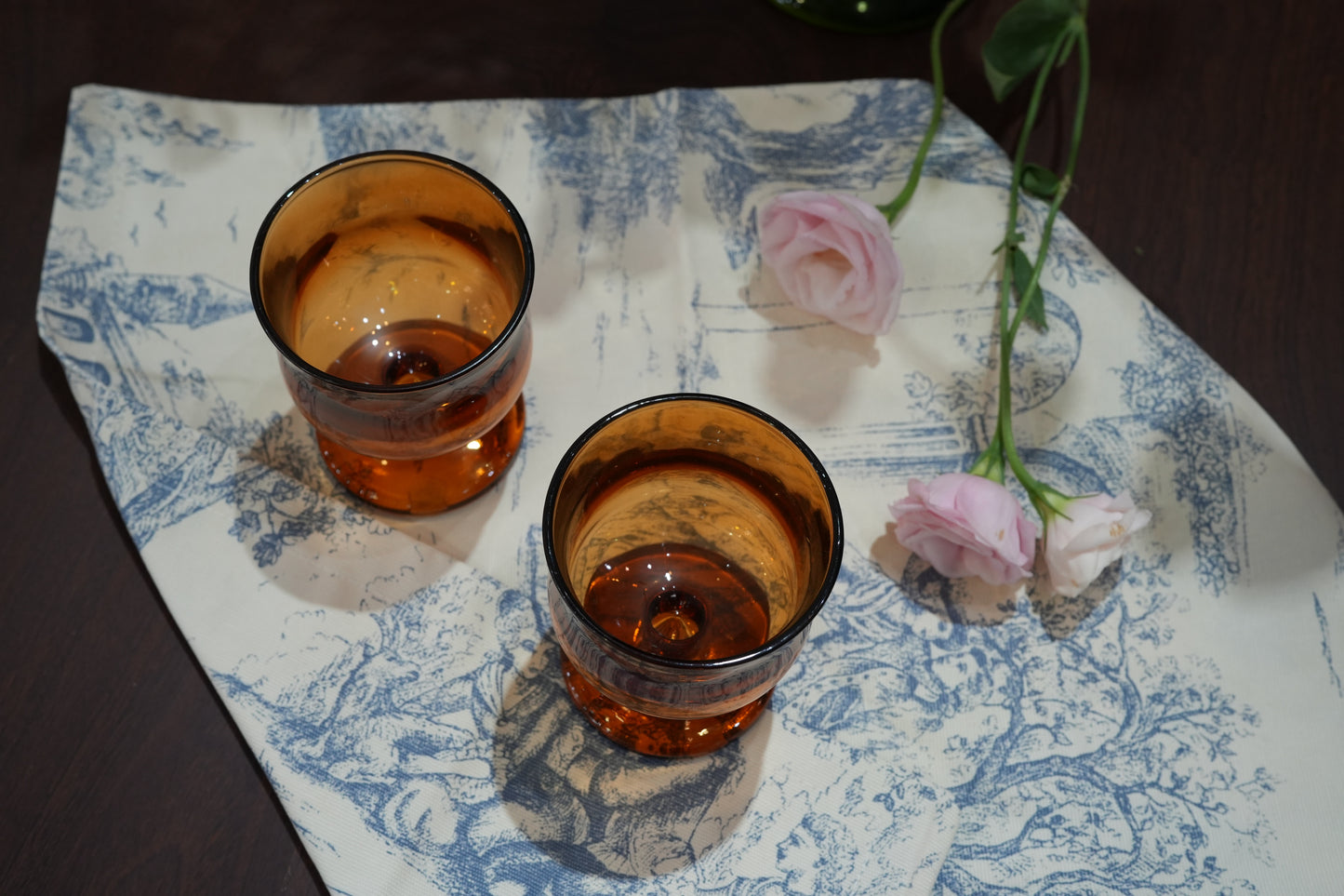 Amber Vintage Goblet Set – Timeless Elegance for Every Sip