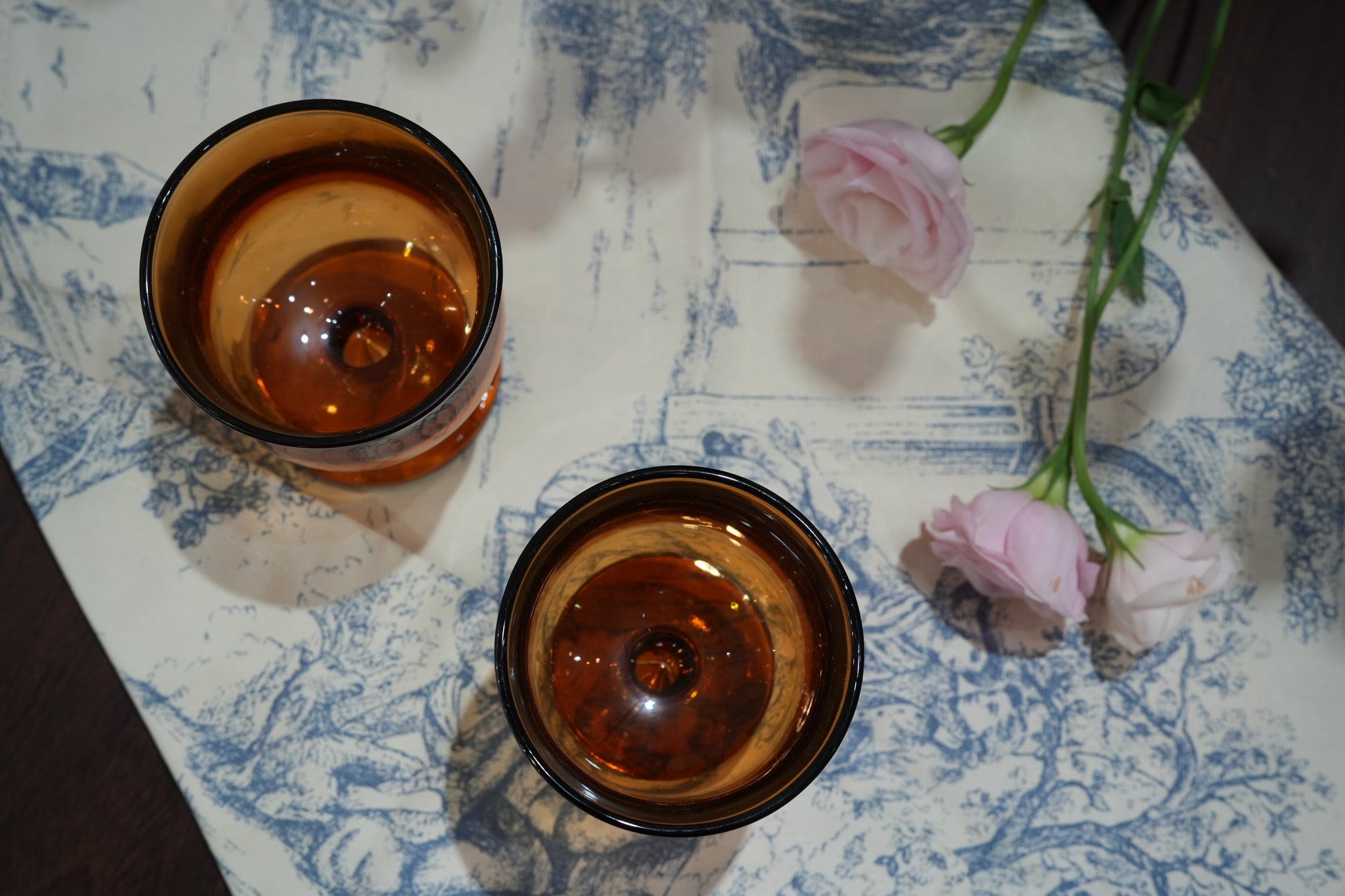 Amber Vintage Goblet Set – Timeless Elegance for Every Sip - SOHOO