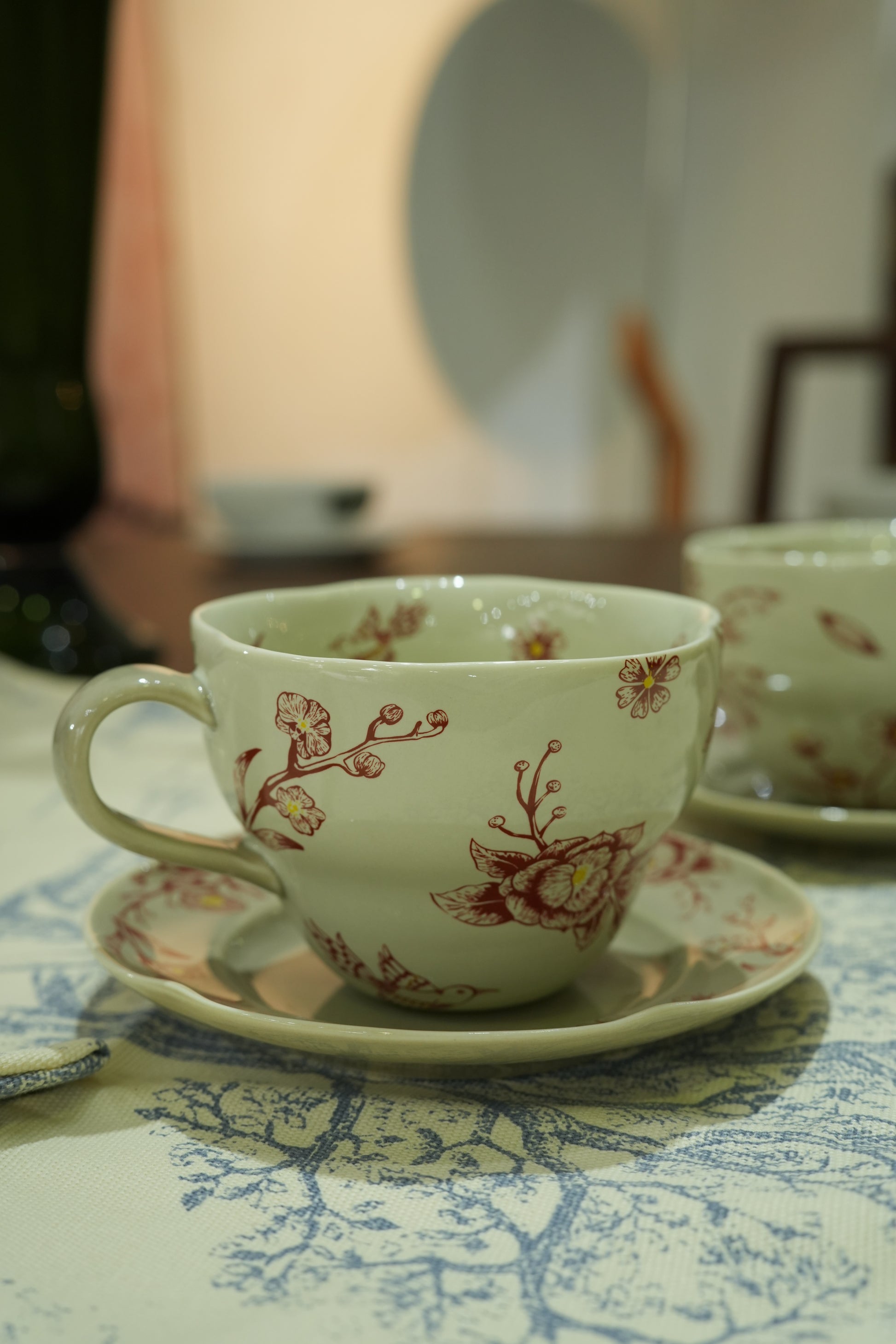 Hand-Painted Ceramic Teacup and Saucer Set – Timeless Floral Elegance - SOHOO