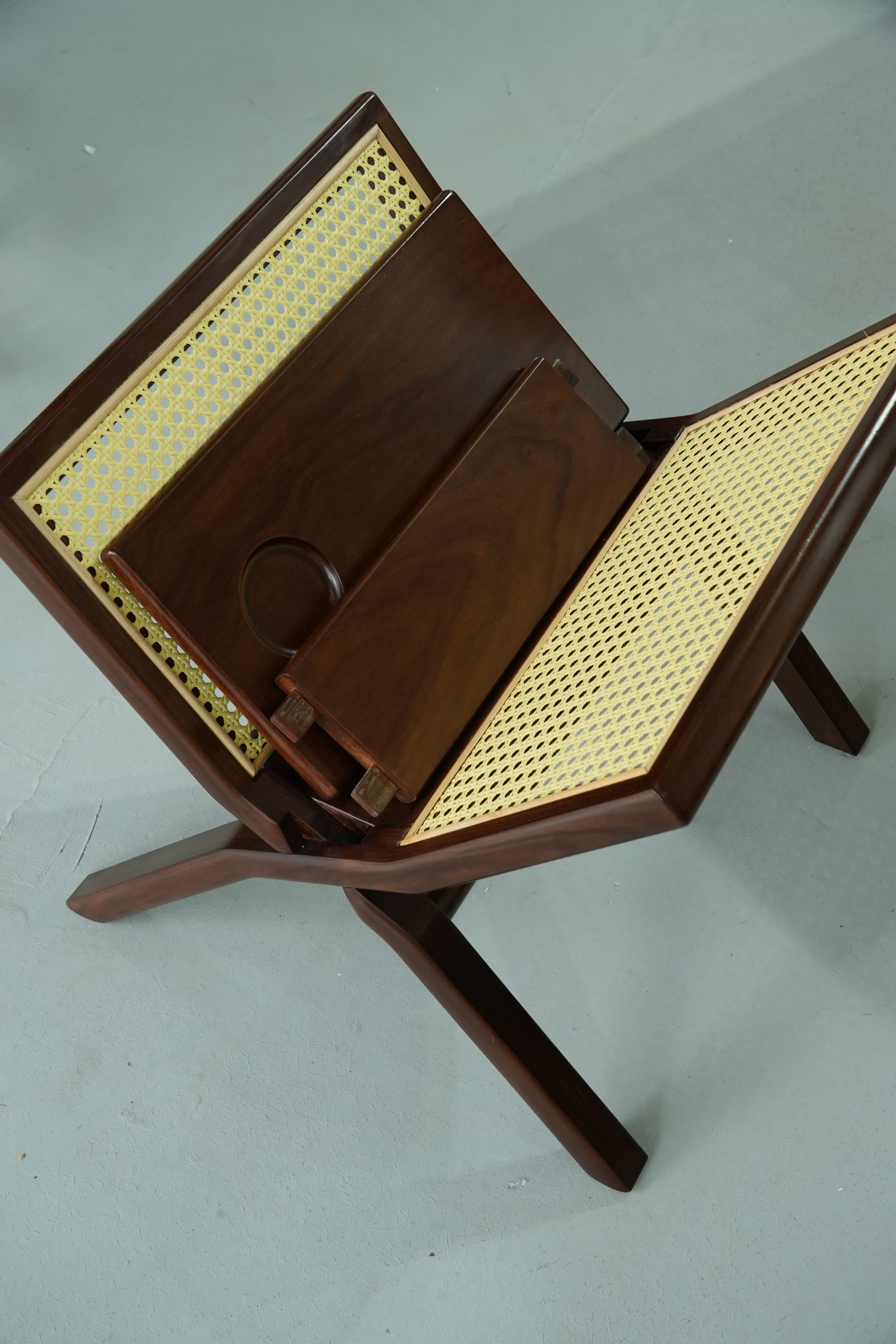 Handcrafted hardwood Foldable Cane Accent Side Table with Mortise and Tenon Structure, Detachable and Car-Friendly Design - SOHOO 