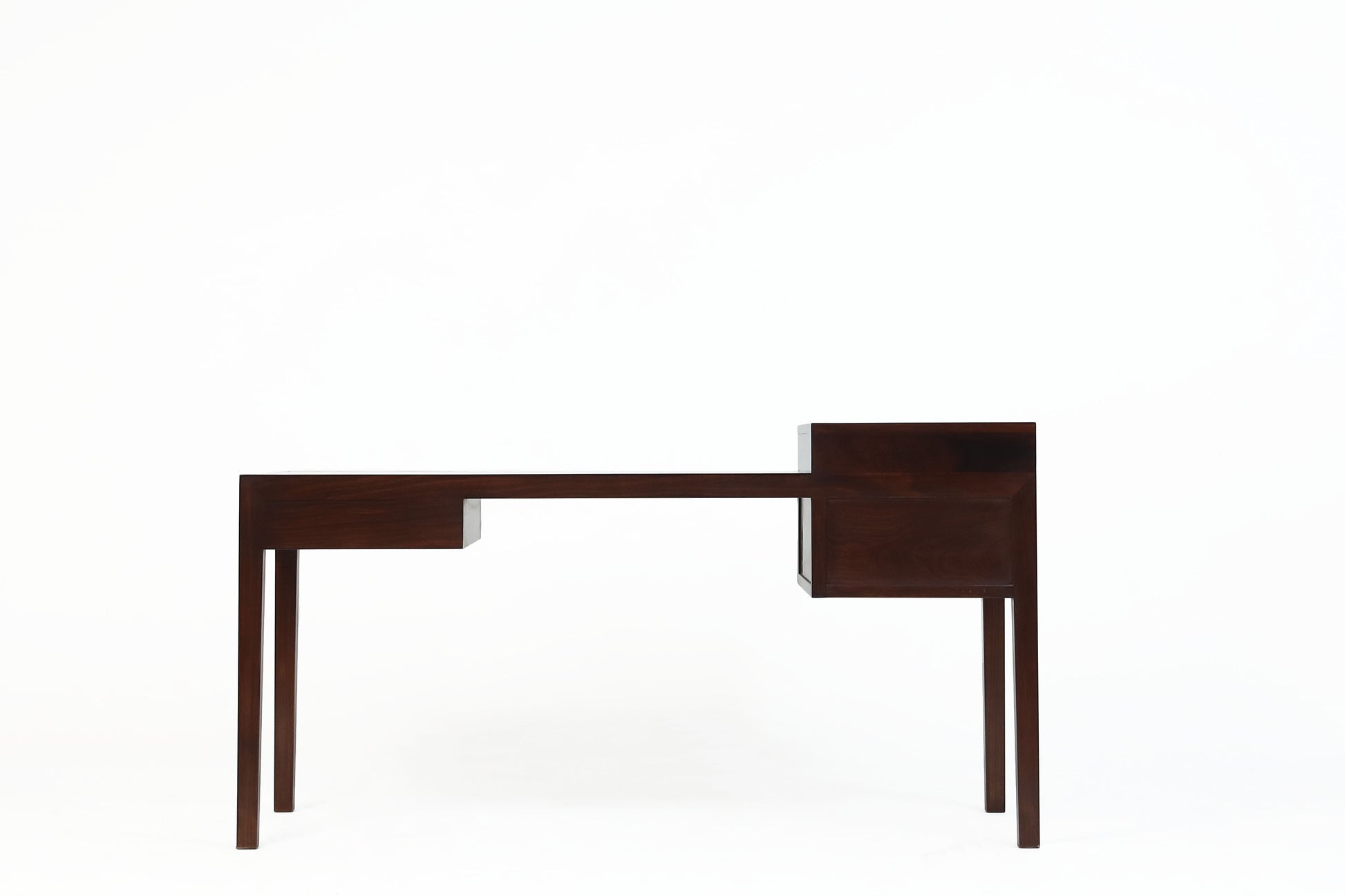 Handcrafted hardwood The Perfect Fusion of Style and Utility - SOHOO 