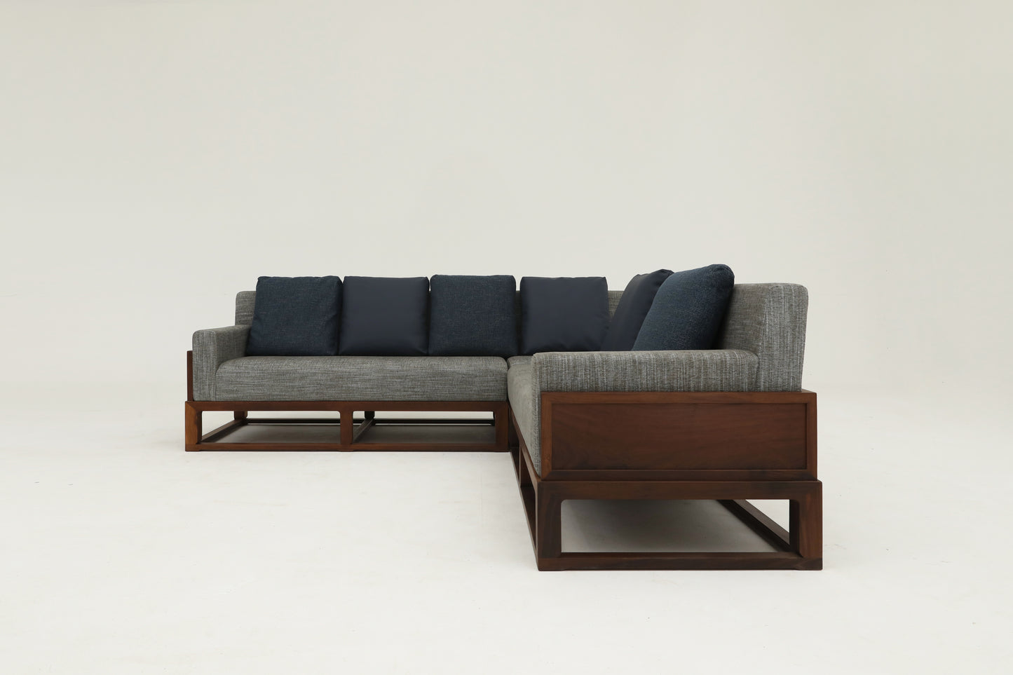 Handcrafted  hardwood modern Three-Seater Sofa， easy-clean, skin-friendly, single-seater sofa - SOHOO 