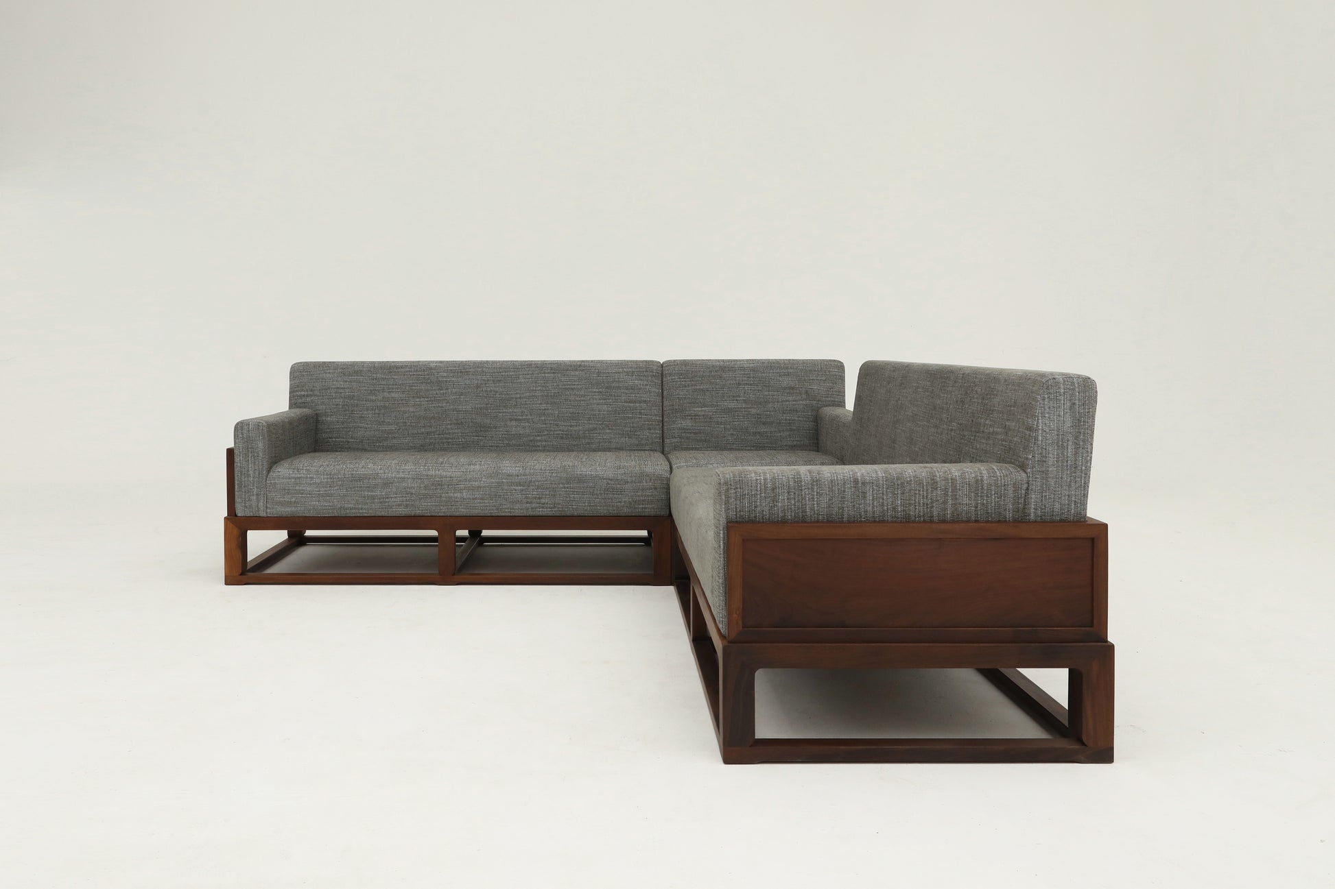 Handcrafted  hardwood modern Three-Seater Sofa， easy-clean, skin-friendly, single-seater sofa - SOHOO 