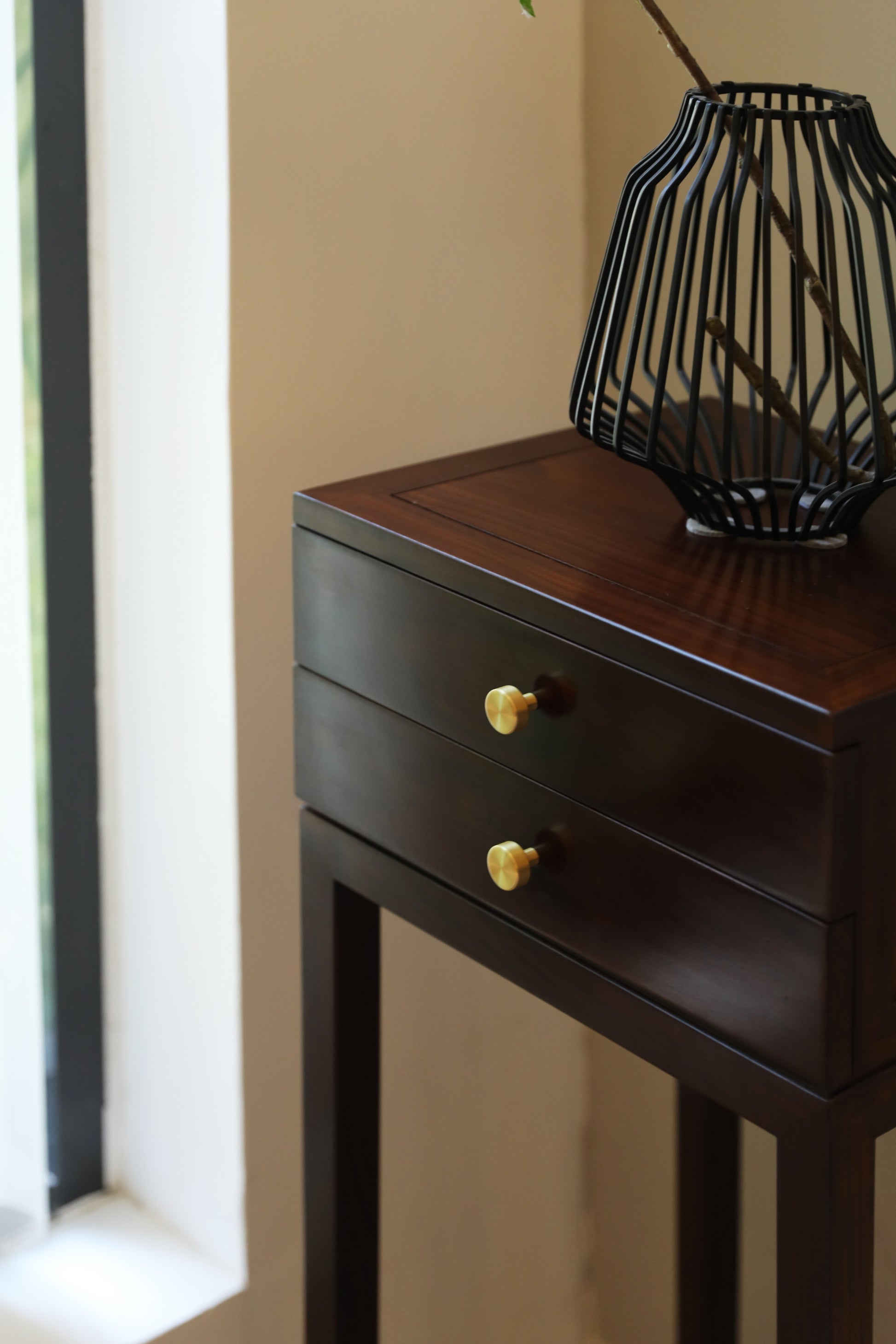 Handcrafted Hardwood Flower Stand, Minimalist Plant Display Rack,plant stand,Elegant Two-Drawer Accent Table - SOHOO 