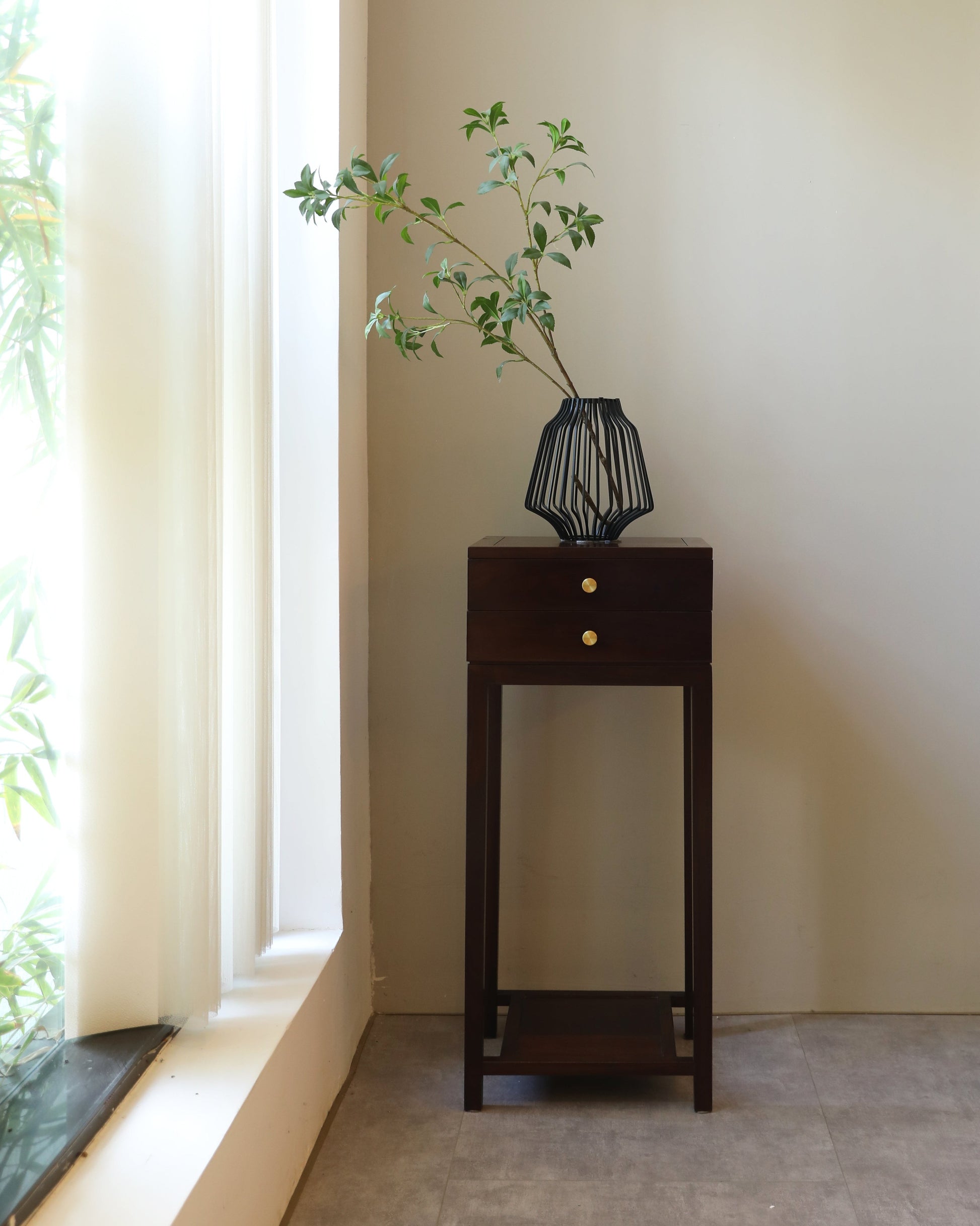 Handcrafted Hardwood Flower Stand, Minimalist Plant Display Rack,plant stand,Elegant Two-Drawer Accent Table - SOHOO 