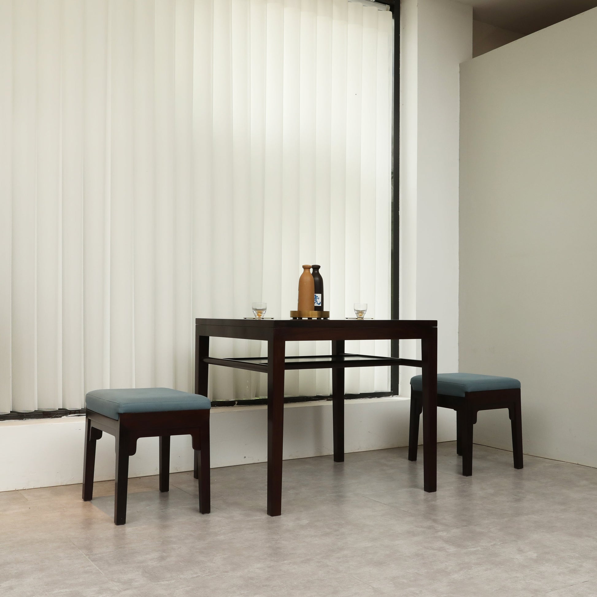Multi-Functional Display Table with Hidden brass Storage or tea tray - SOHOO 