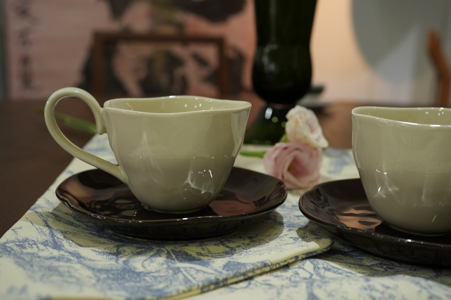 Artisan Ceramic Coffee Cup & Saucer – A Blend of Modern & Classic Design - SOHOO 