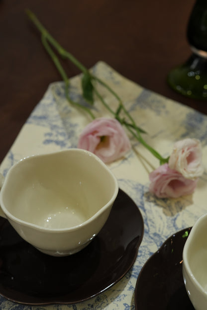 Artisan Ceramic Coffee Cup & Saucer – A Blend of Modern & Classic Design - SOHOO 